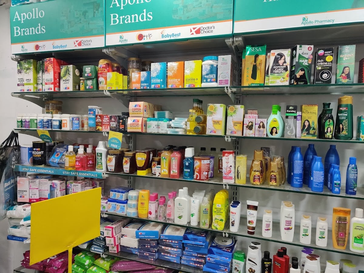Apollo Pharmacy Panduranga Nagar Guntur — photo by SS Dheeraj