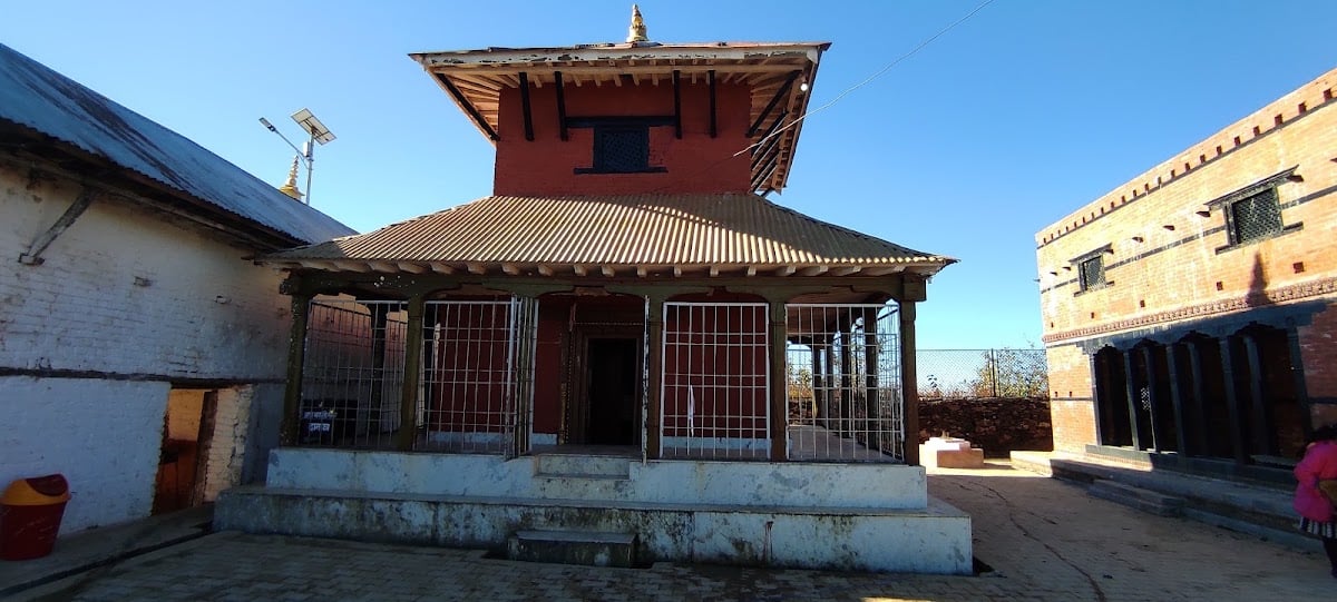 Arghakhanchi Gulmi Lodge — photo by mahadev