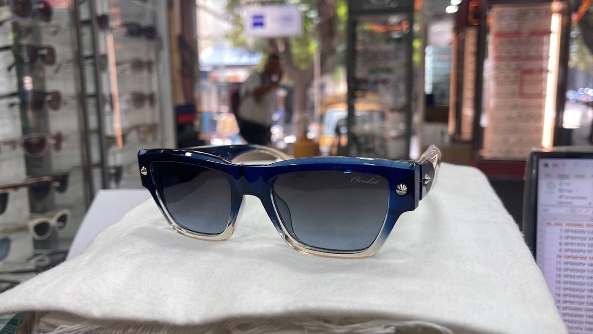 Arihant Opticals/whole sale optical shop in guntur — photo by Photos are copyrighted by their owners