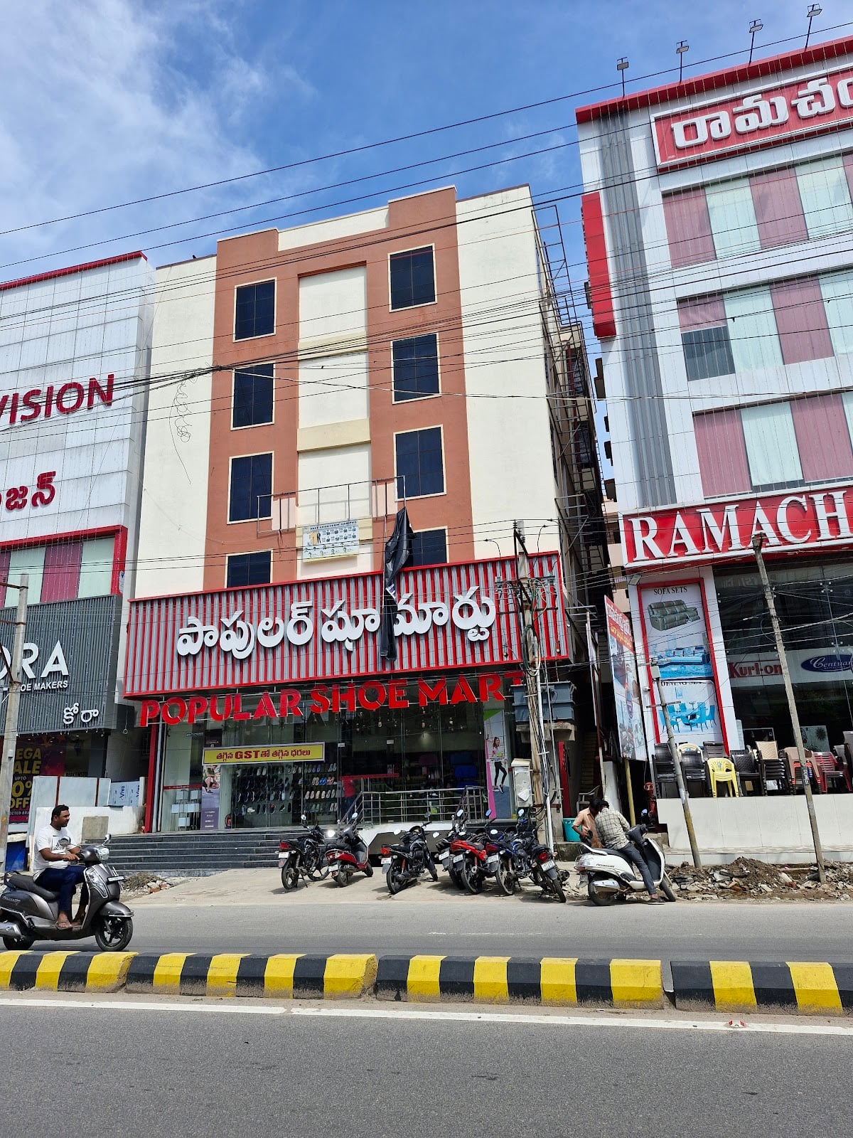 Avanish Pavbajii — photo by Jonnalagadd Kumar