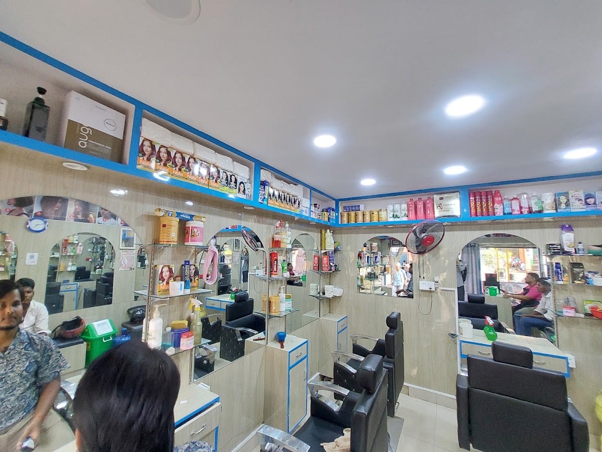 Banglamukhi Unisex Salon — photo by Shreyas Shrestha