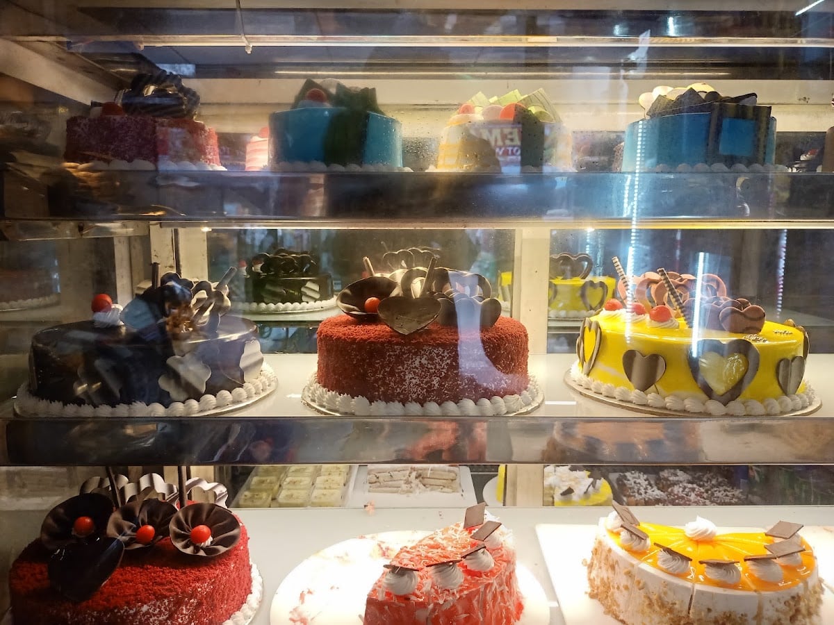 Best Bakers — photo by Mano Aaradhya (raj kumar)