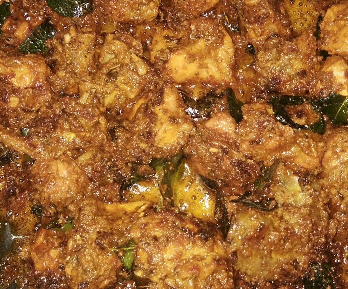 Bismillah Dum Biryani Point — photo by Lathif 1