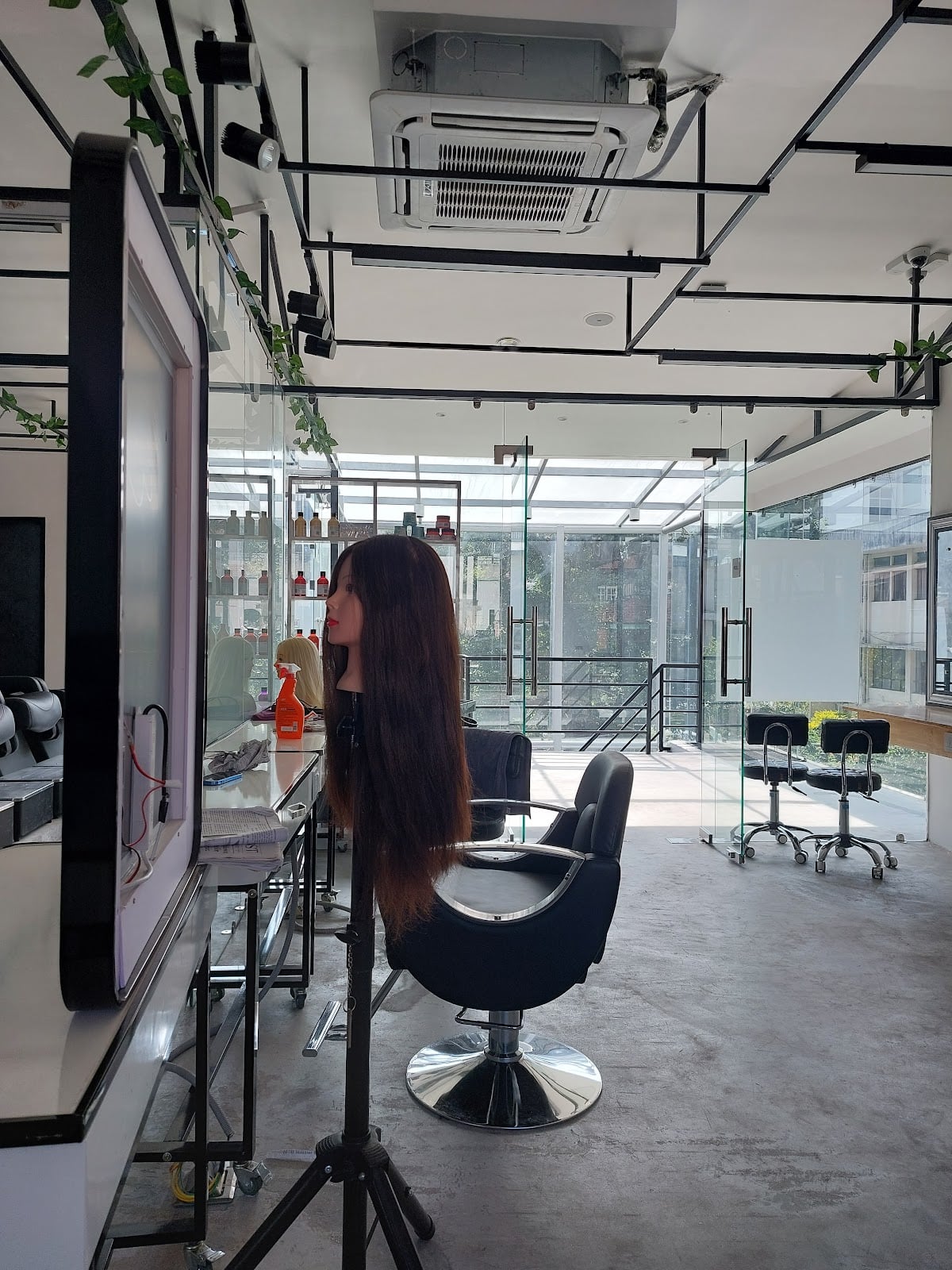 BLISS Academy of Aesthetics & Cosmetology — photo by Yankee Maharjan