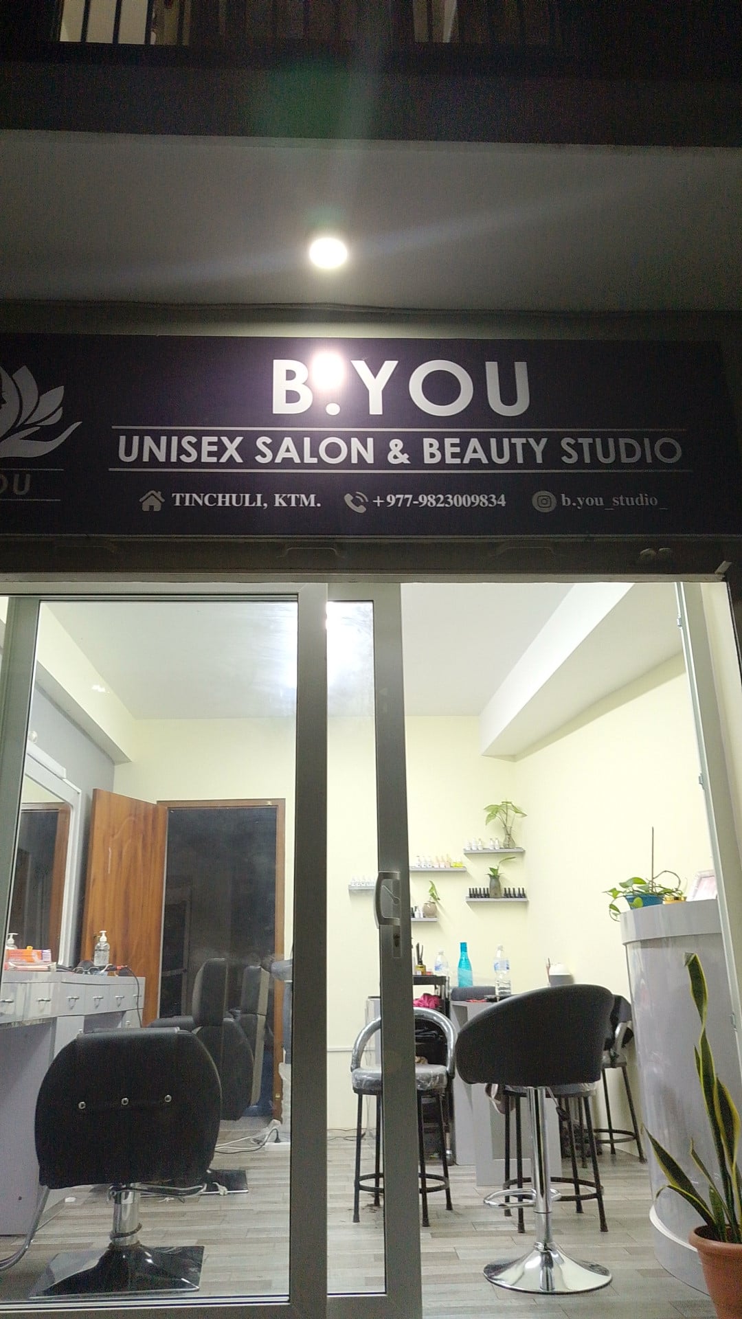 B.you unisex salon & beauty studio — photo by Sui Kyi