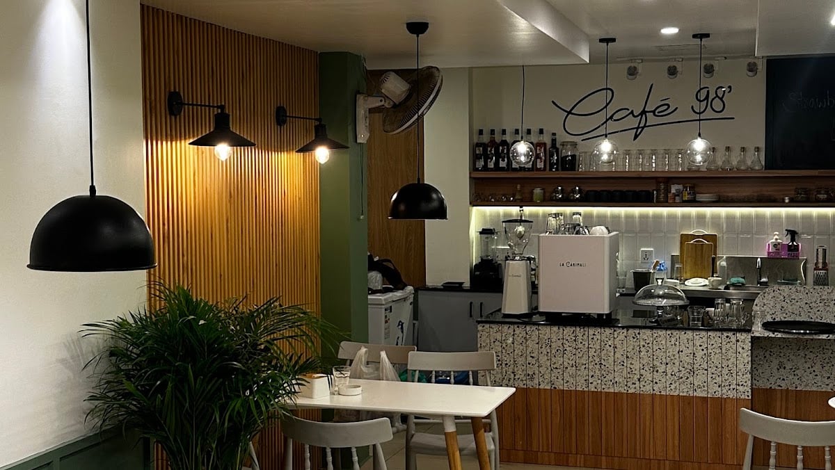 Café 98' — photo by Café 98'