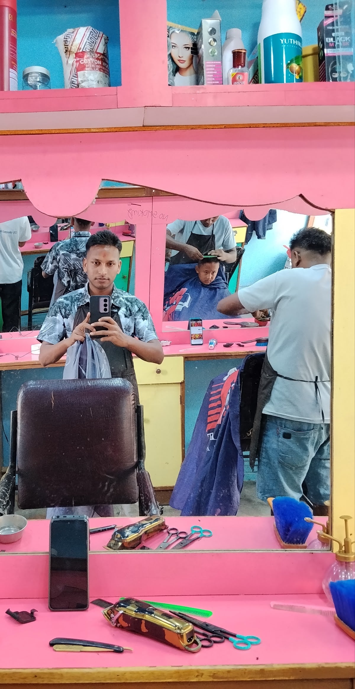 Chandan hair sailun — photo by Chandan Thakur