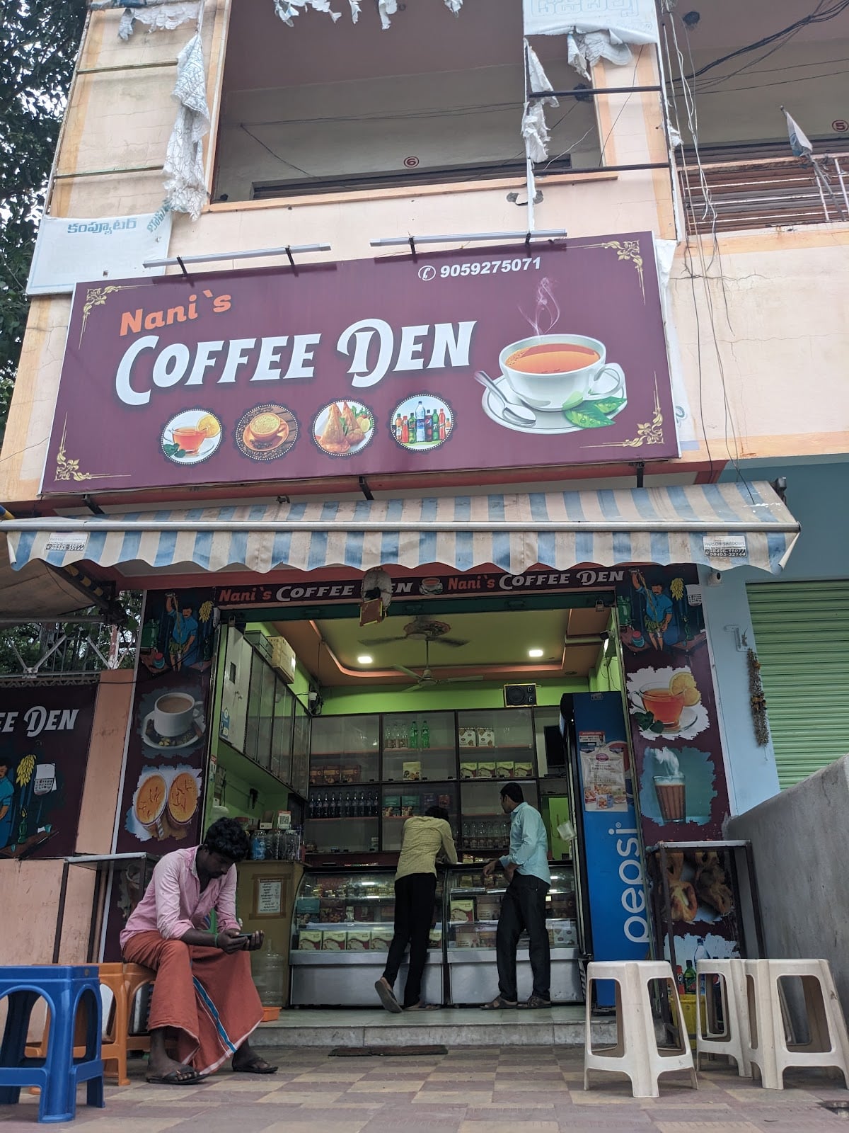 COFFE DEN — photo by zubair shaik