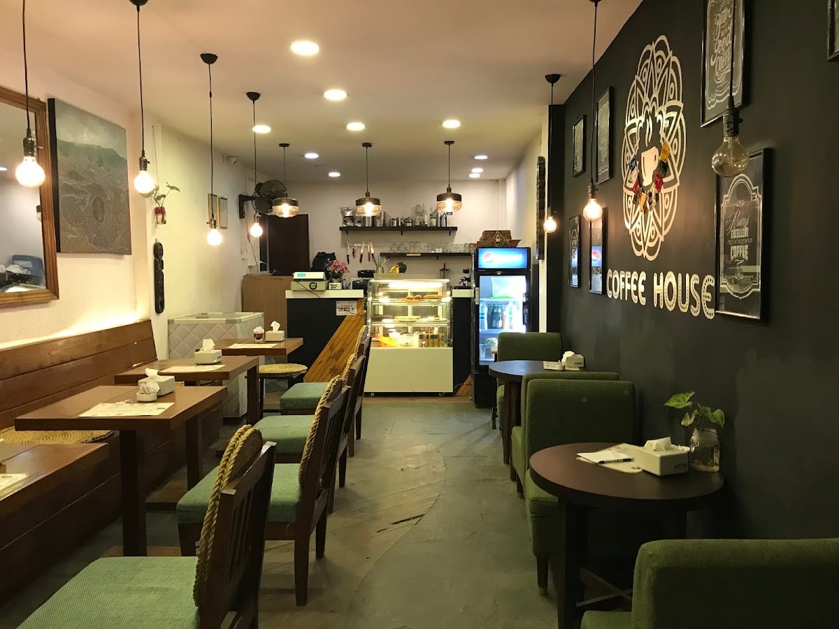 Coffee House — photo by Donna Lin