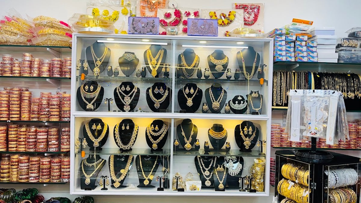 Ctha Bentex Jewellery & Fancy — photo by Ctha Bentex Jewellery & Fancy