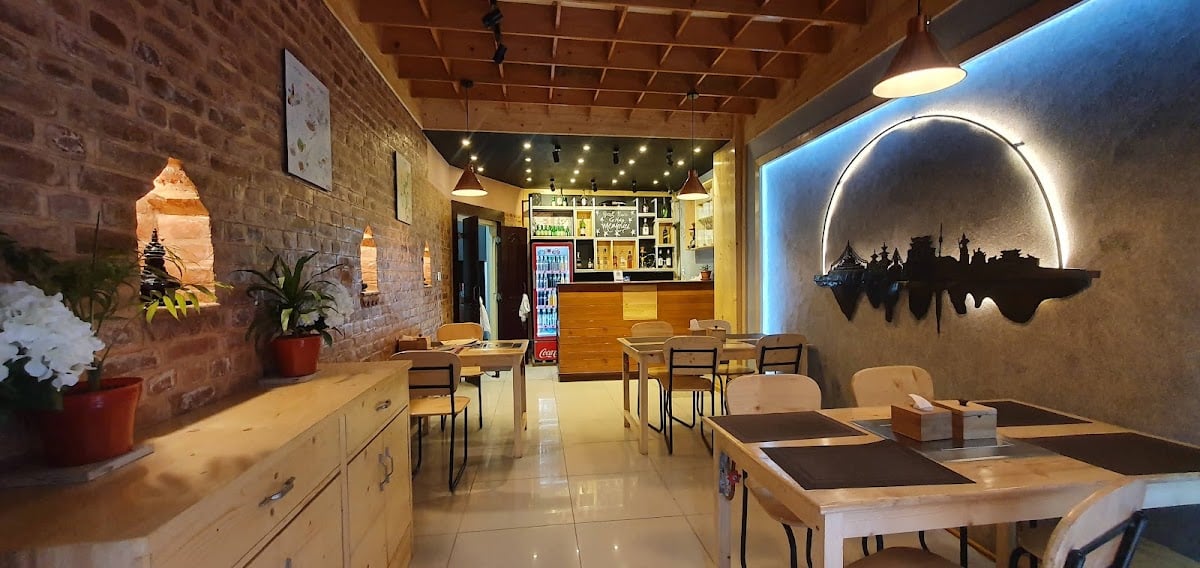 Dak-Galbi Korean House — photo by Prabin Joshi