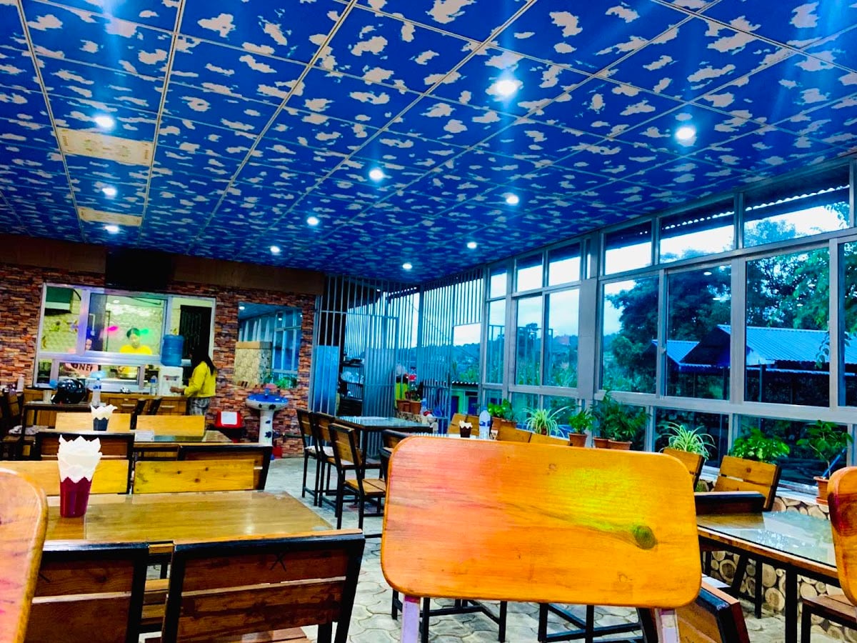 De´ U Cafe — photo by Suraj Poudel