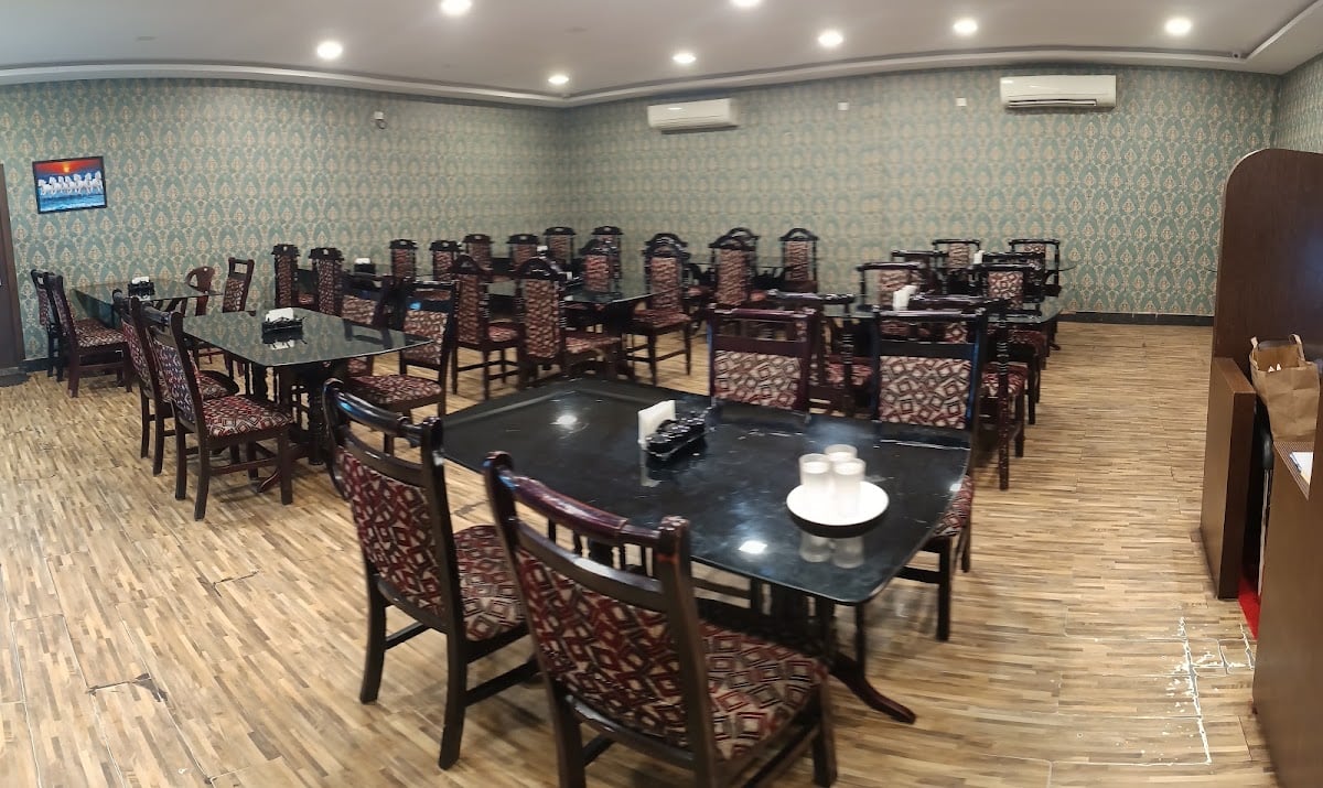 Desi Tadka - Pure Vegetarian North Indian Restaurant — photo by Desi Tadka - Pure Vegetarian North Indian Restaurant