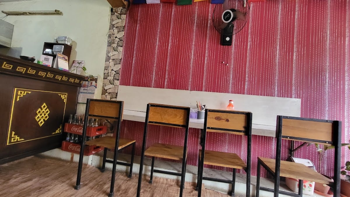 Dichen laphing and keema noodles hub — photo by Pran zal