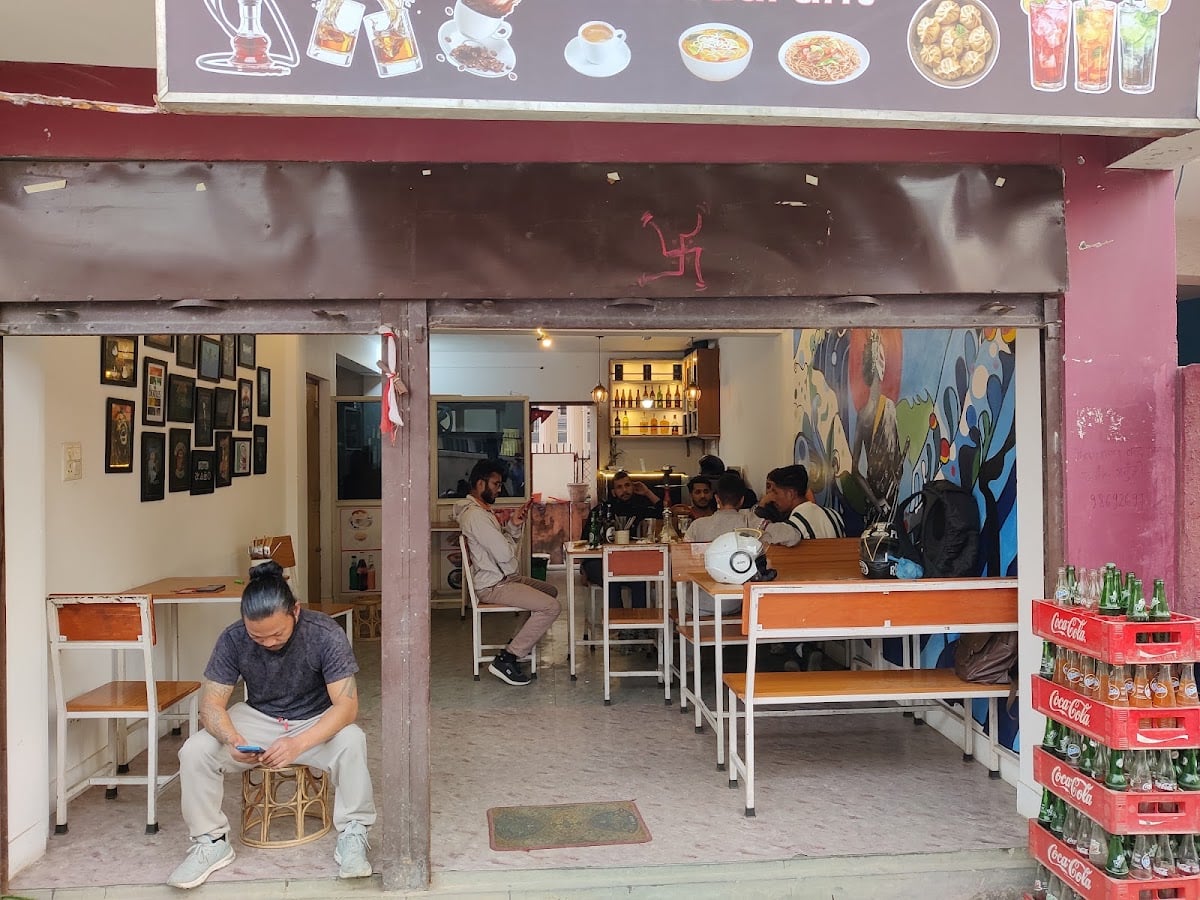 District 01 cafe — photo by Gaurav Bassi