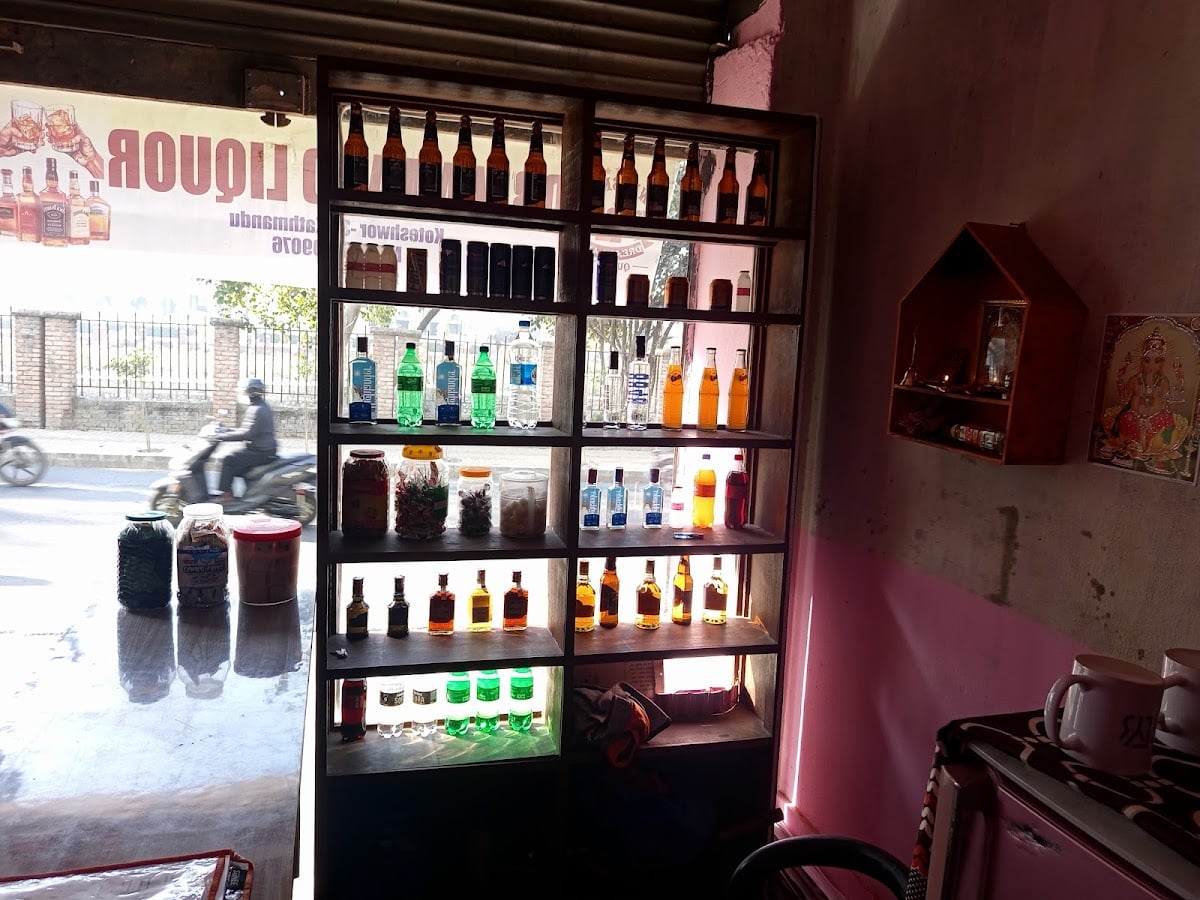 Dreamland liquor — photo by Pradip Sah