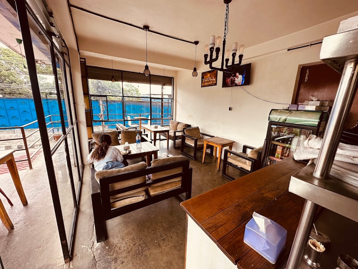 Feast & Frost Restaurant — photo by Feast & Frost Restaurant