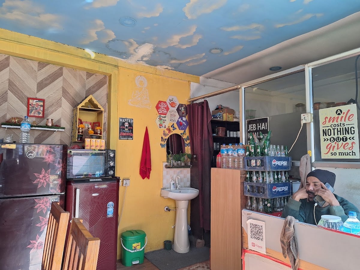 First floor fast food — photo by Ace McCloud