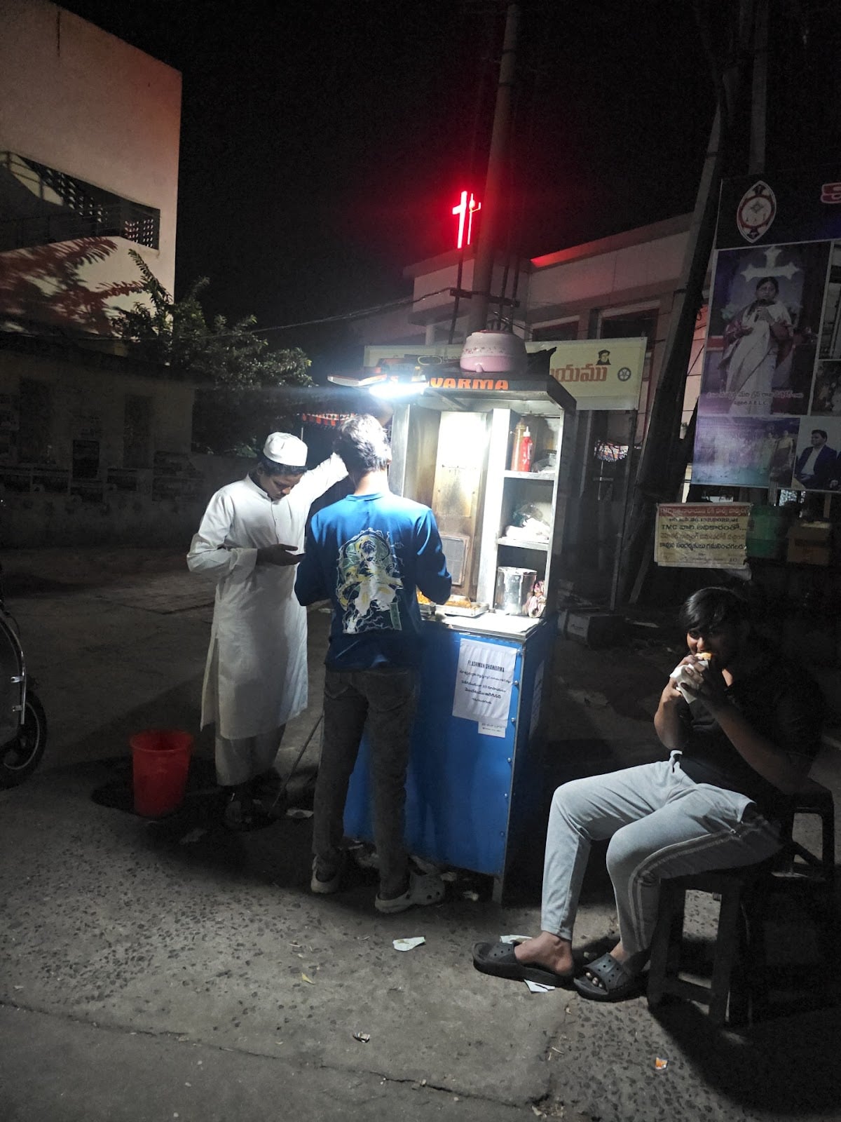 FLASHMAN SHAWARMA — photo by SK YAHAFAM YT