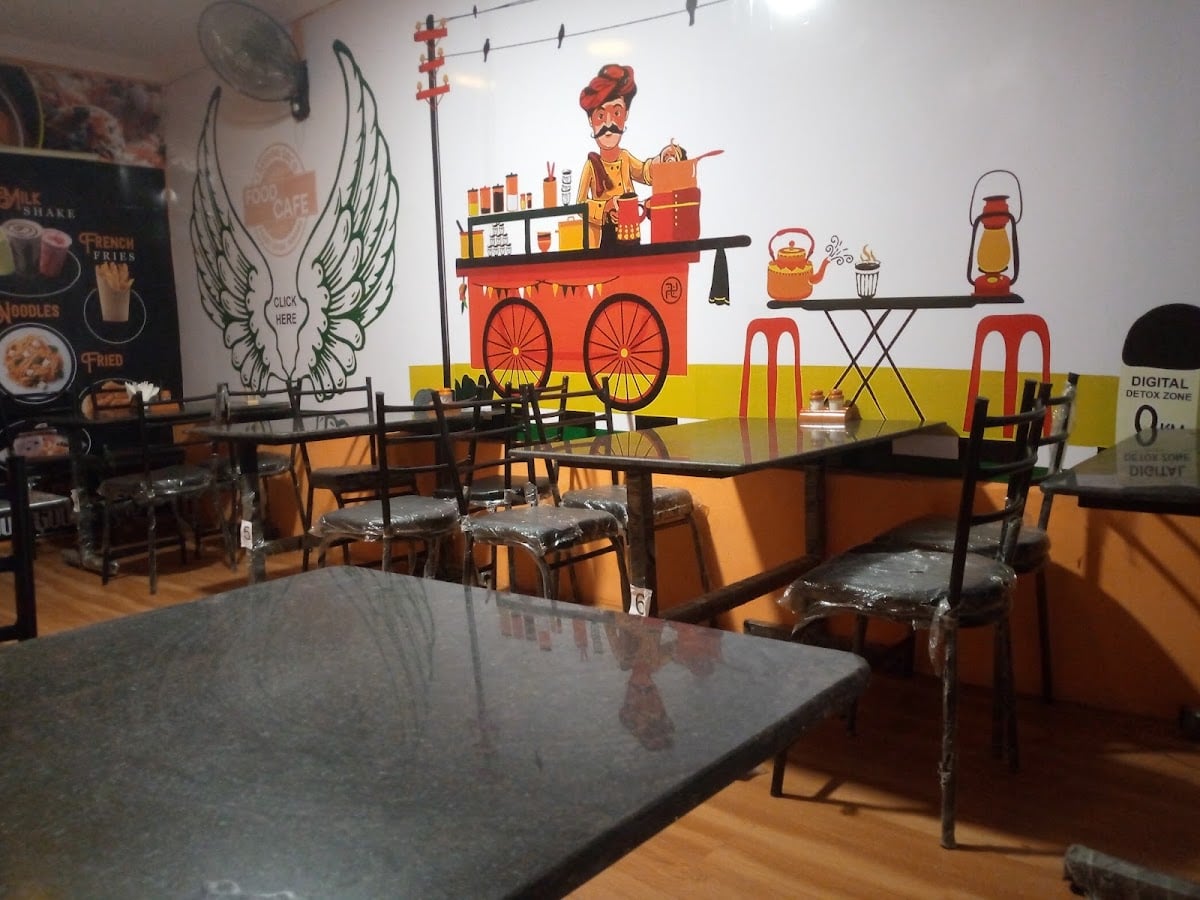 Food Cafe — photo by REVANTH KOMATINENI