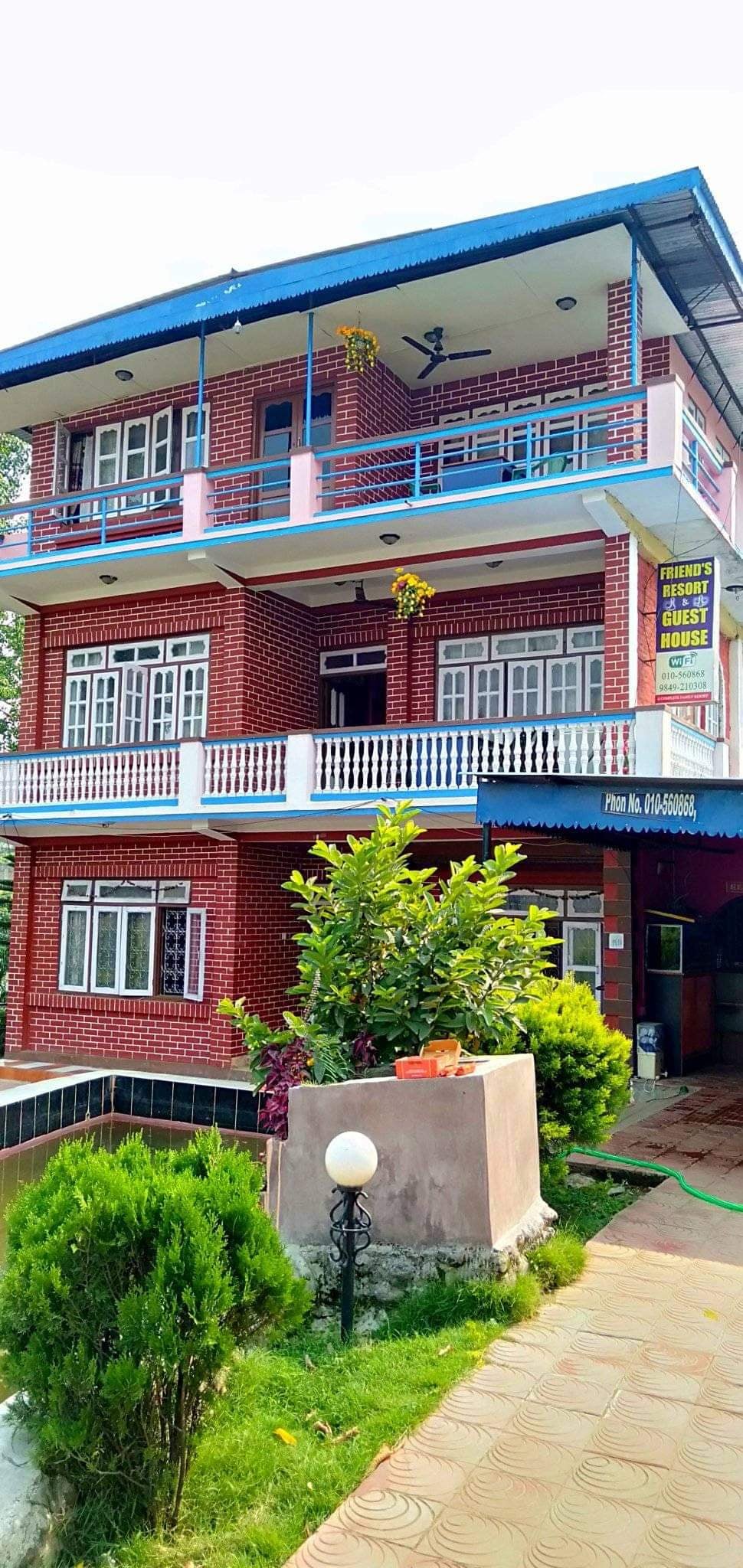 Friend Resort House — photo by YourBoy Anmol