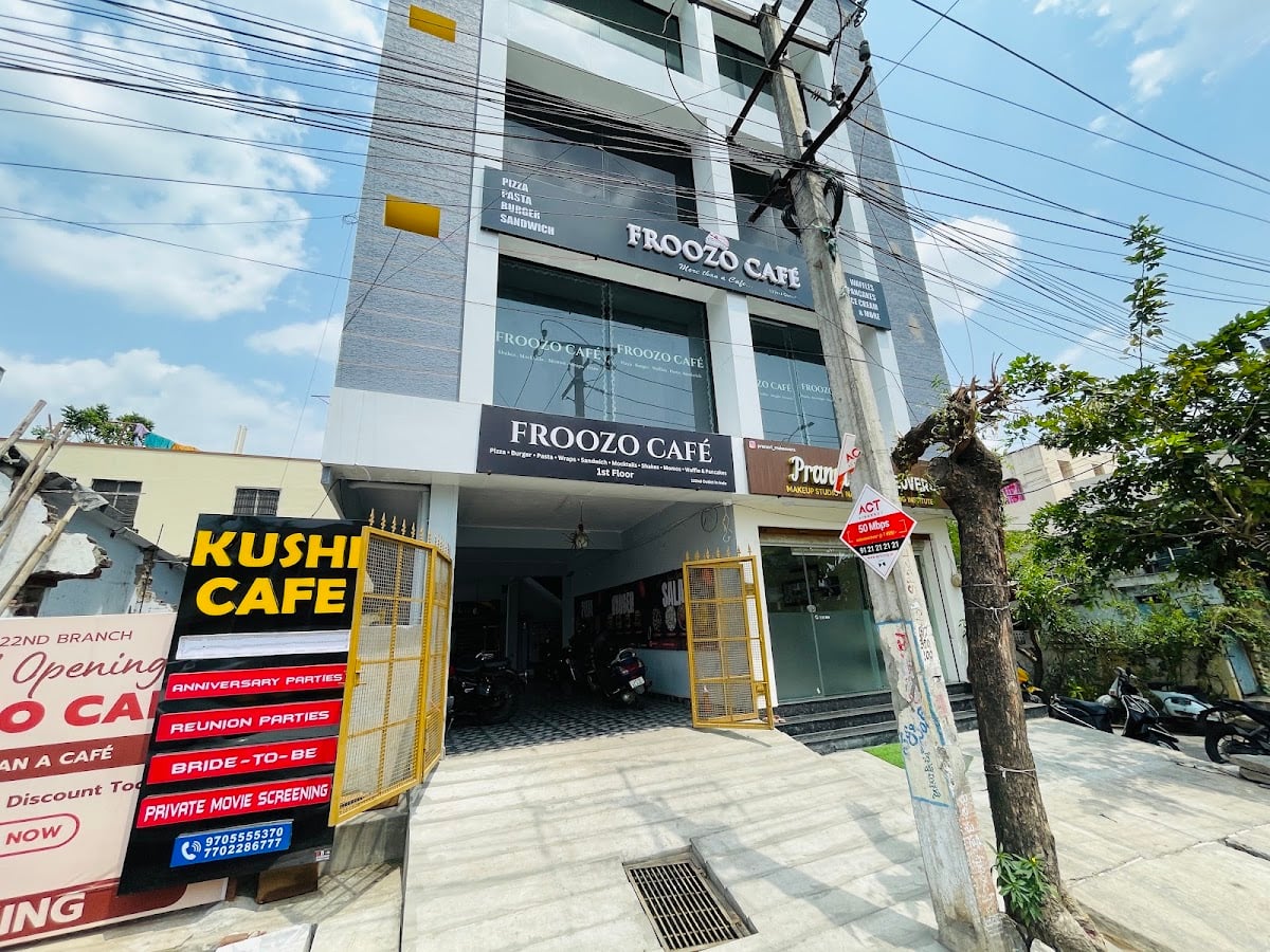 FROOZO CAFE - VIJAYAWADA — photo by Krishna Vighness