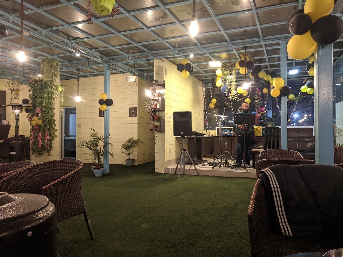 Gangaur Fine Dining — photo by Ma Nish (Mr . Spark)