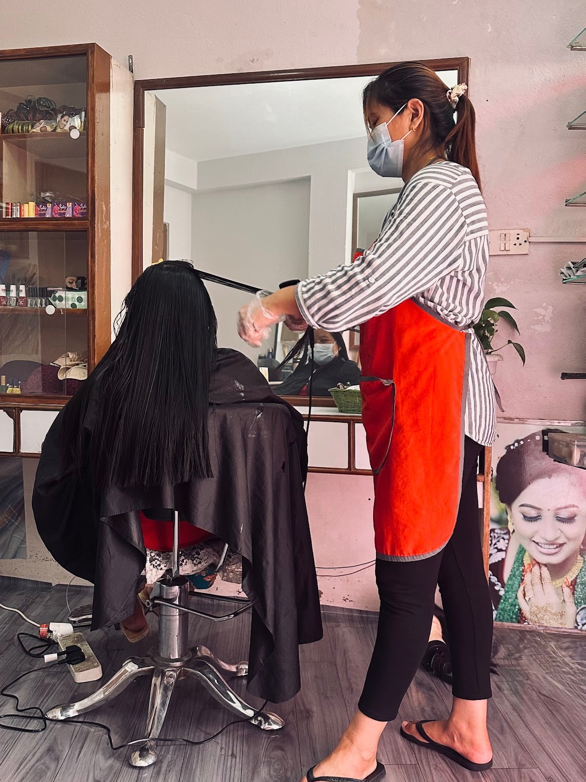 Gracy beauty parlour — photo by Bunu Tamang
