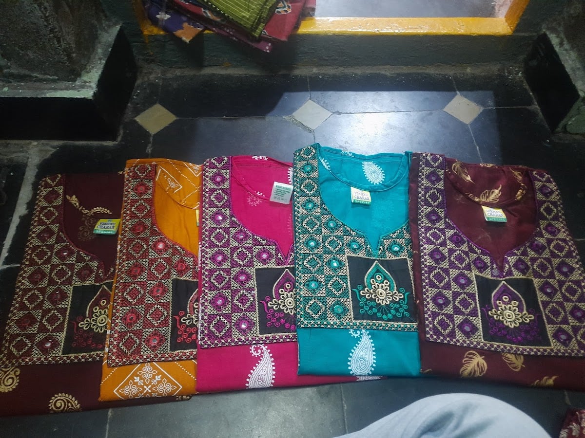 GURUMURTHY CLOTH STORES — photo by GURUMURTHY CLOTH STORES
