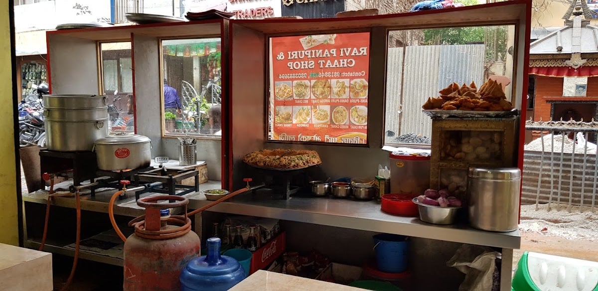 Helambhu Restaurant and Fast Food — photo by Rafael Fernández