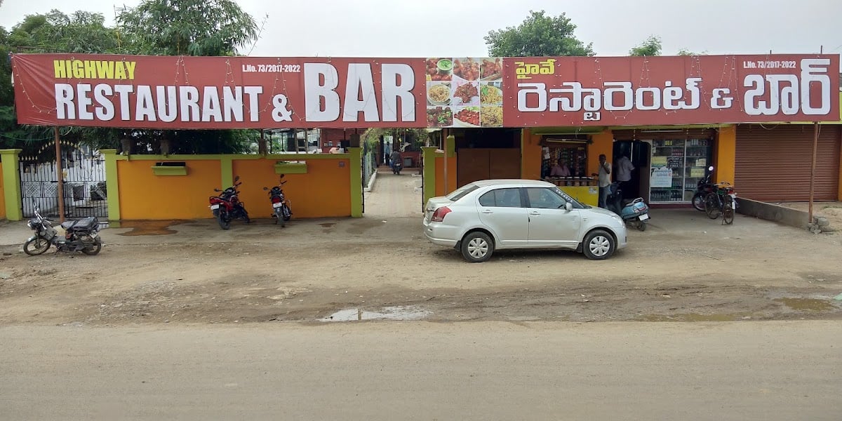 High Way Bar And Restaremt — photo by hemanthkumarreddy maramreddy