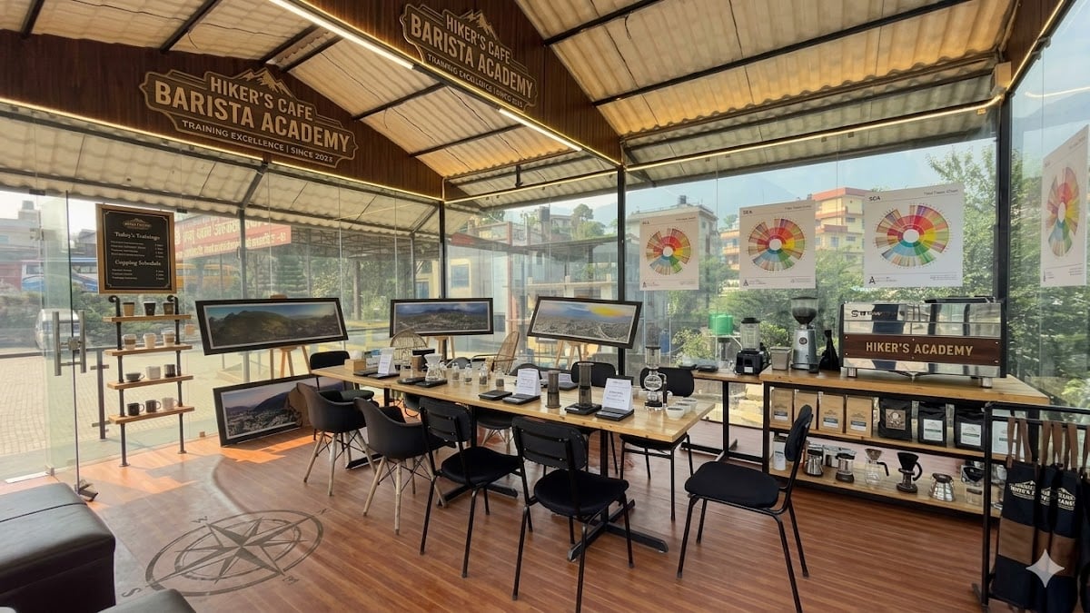 HIKERS’ CAFE STUDIO — photo by HIKERS’ CAFE STUDIO