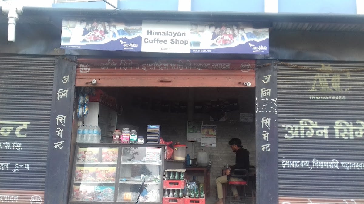 Himalayan coffee shop — photo by arya sharma