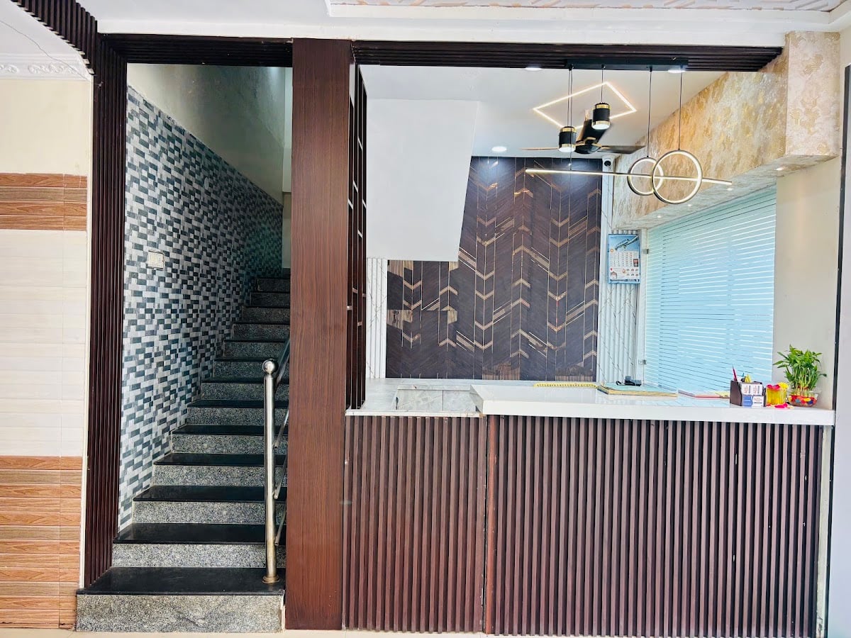 HOTEL MEGHANA ELITE — photo by MAR MARKETING