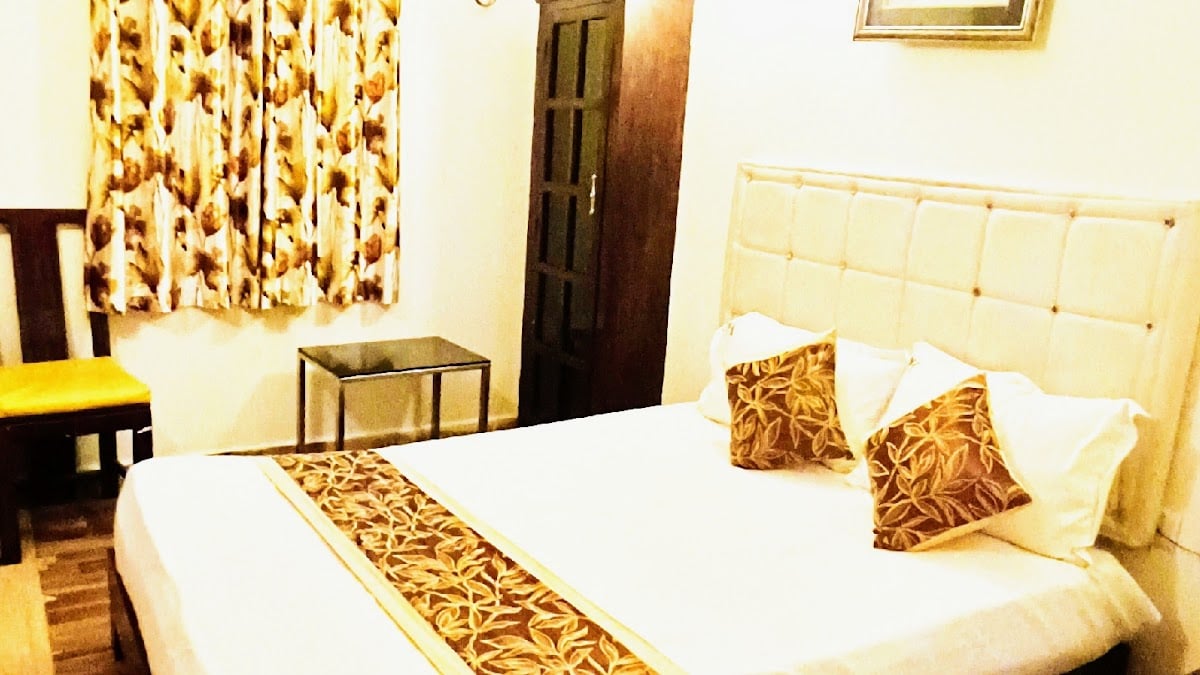 Hotel Sandhya Grand A/C — photo by Hotel Sandhya Grand A/C