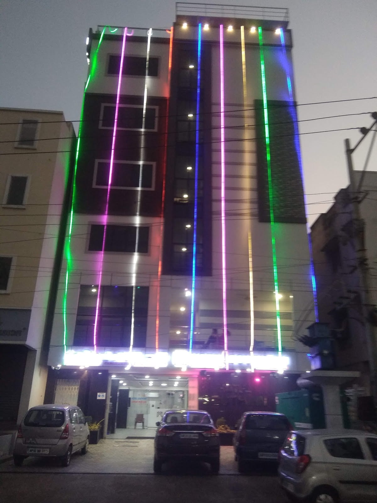 HOTEL SOUTH INN — photo by Mohamed Syed