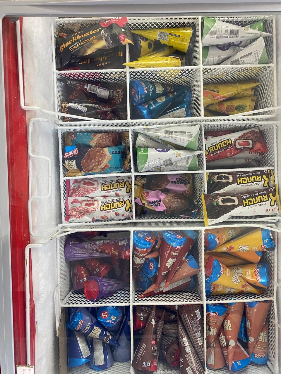 ice cream(Honey Bee's) — photo by ice cream(Honey Bee's)