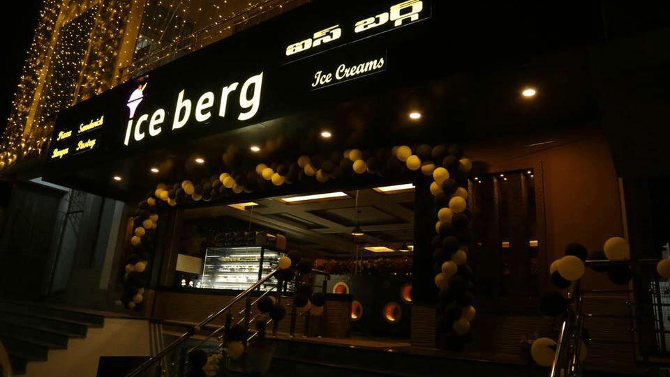 Iceberg enterprises — photo by Ice berg pizza