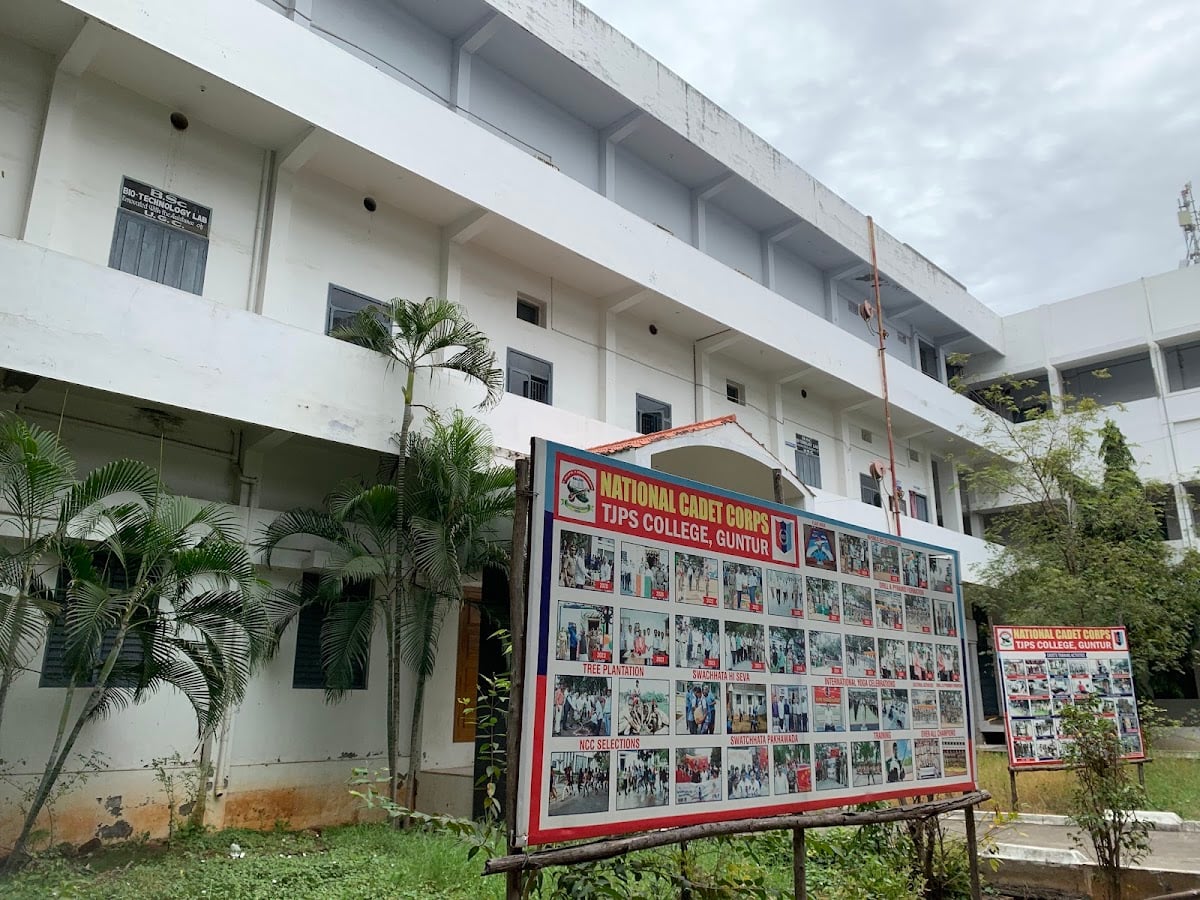IGNOU Study Centre — photo by Divya Destiny