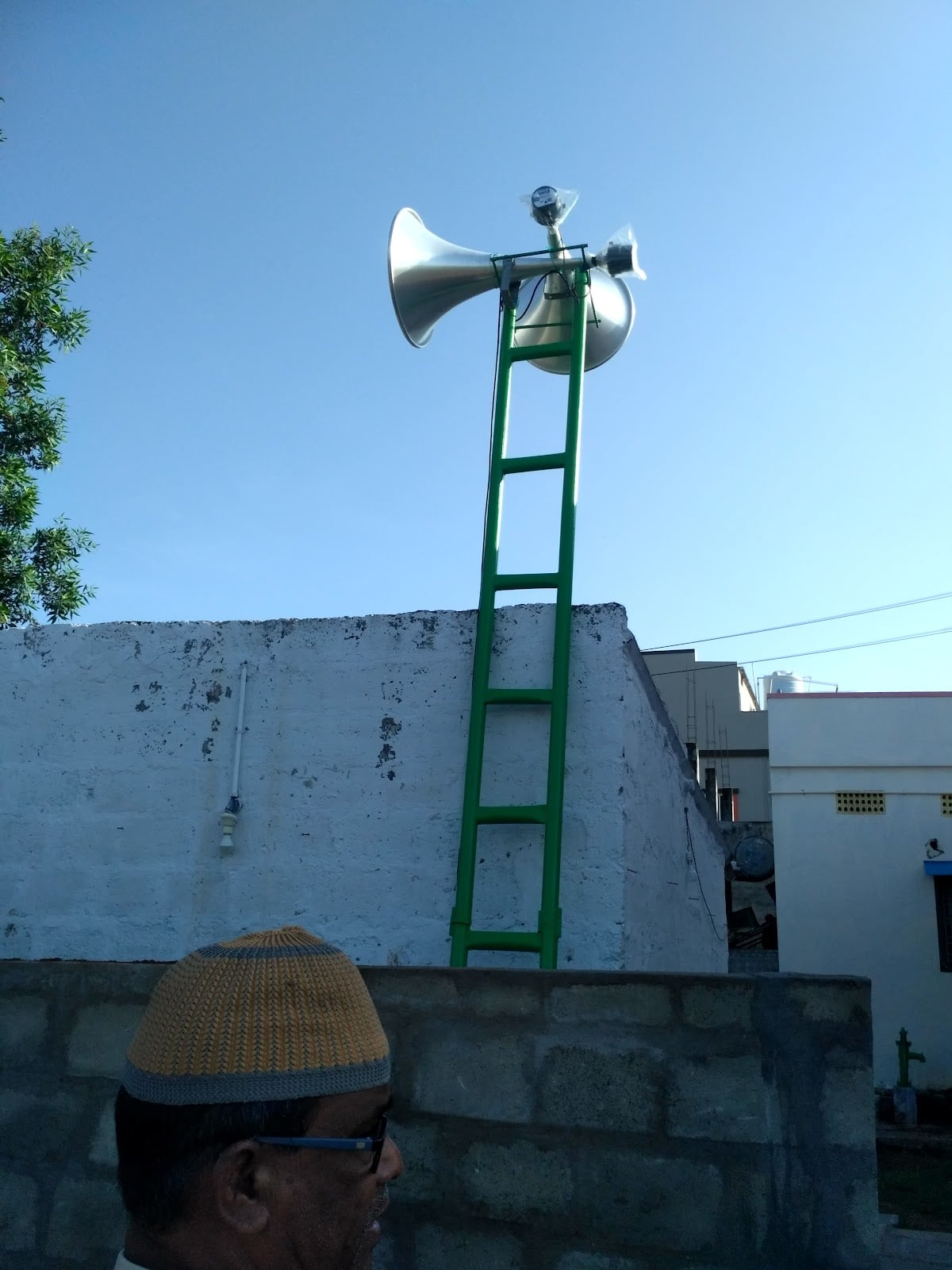 𝗭𝗮𝗸𝗶𝗿𝗮 - 𝗔 - 𝗠𝗮𝘀𝗷𝗶𝗱 — photo by zakira e masjid