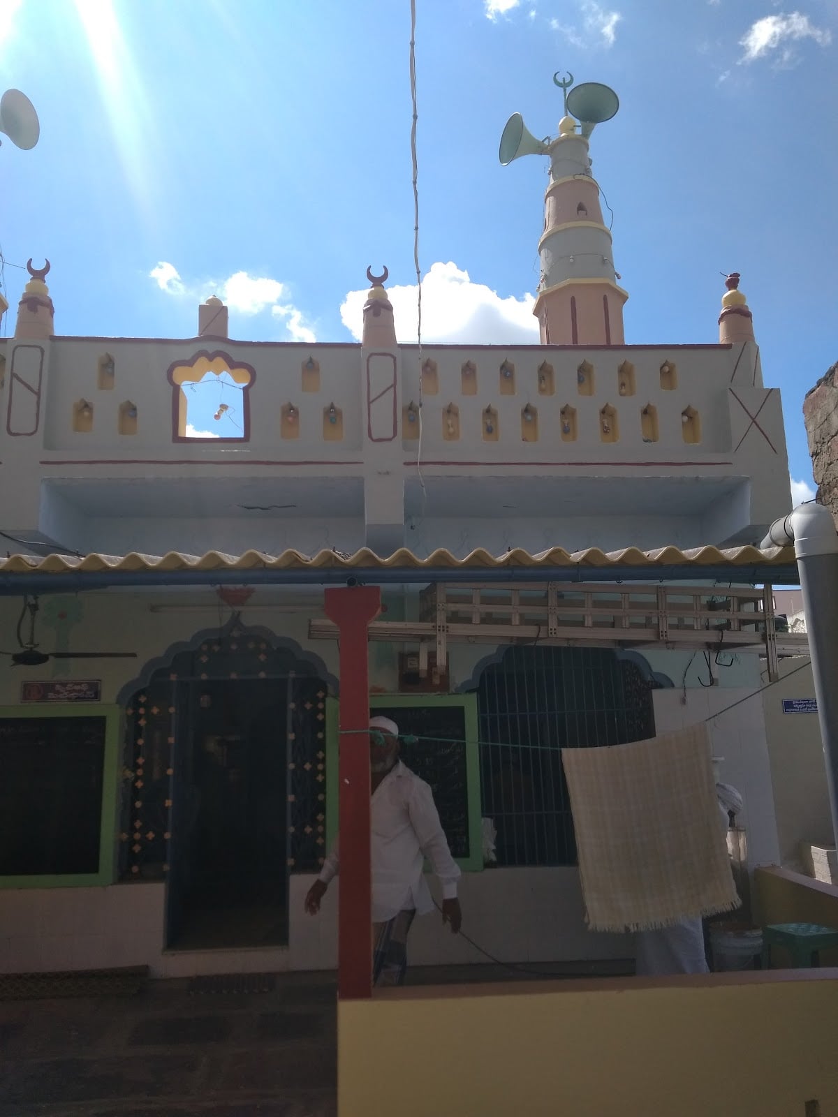 Jamia Masjid — photo by Rahi Shaik