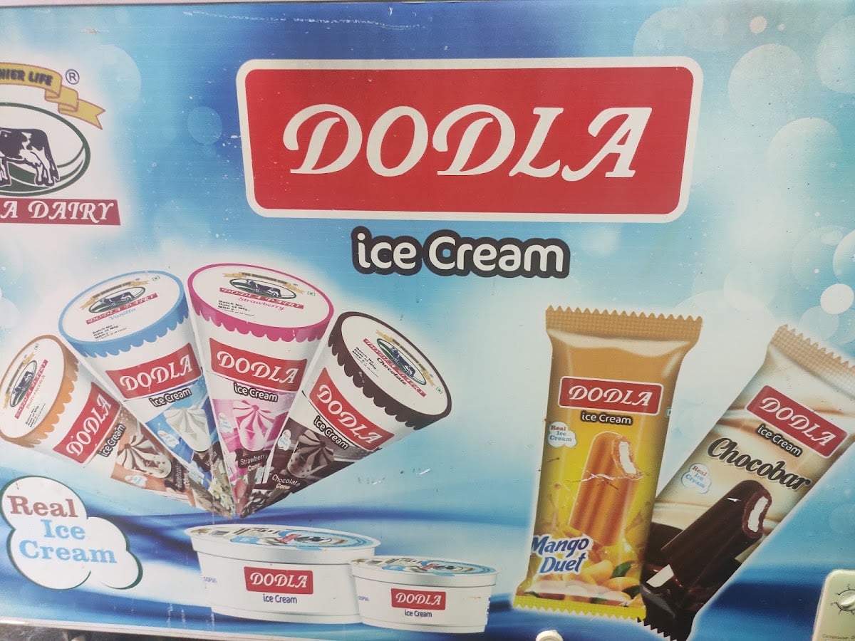 Jani and sons ice creams — photo by Mohammad Athiqur Raheman