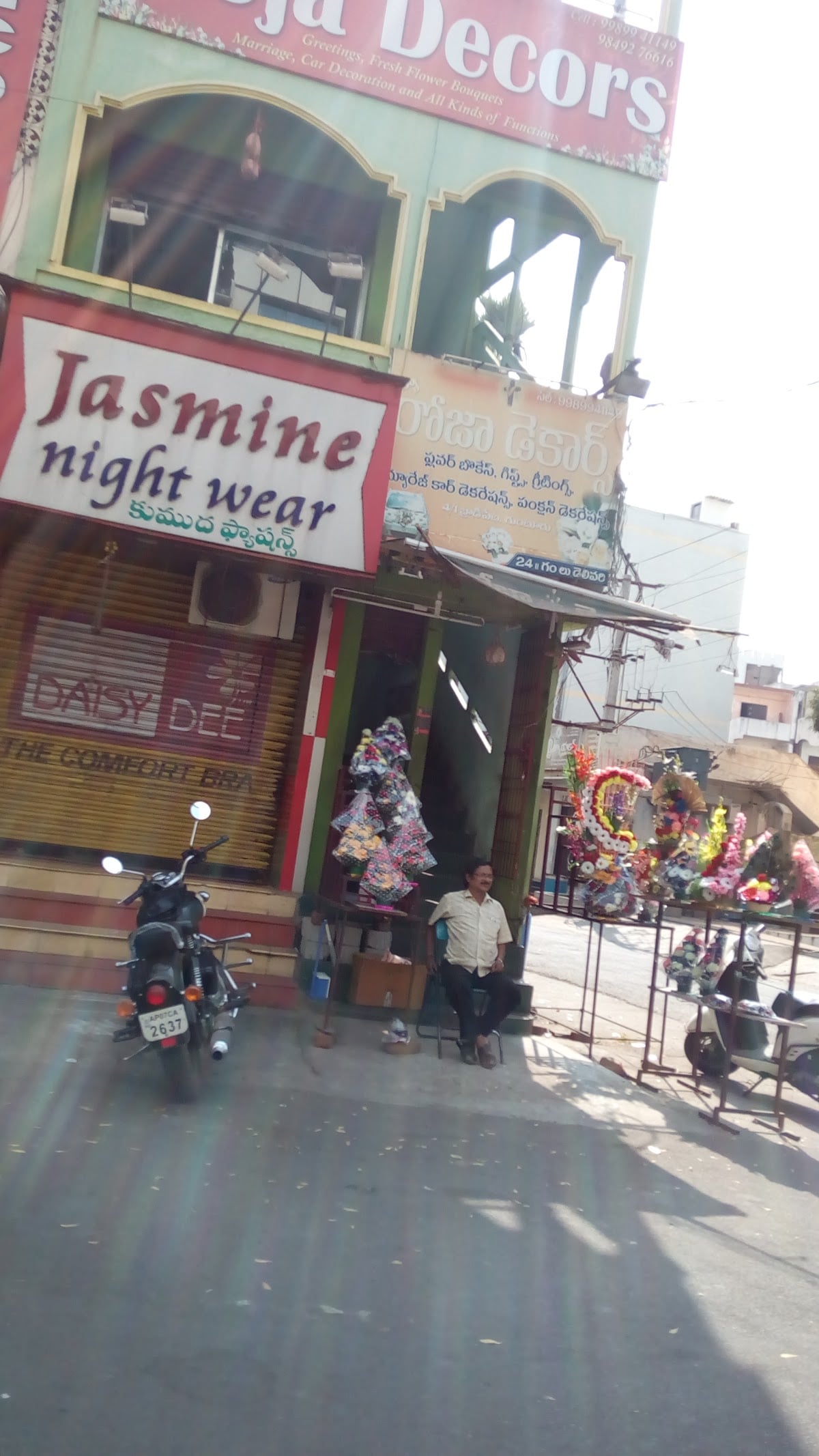 Jasmine Night wear — photo by Pavan Kumar