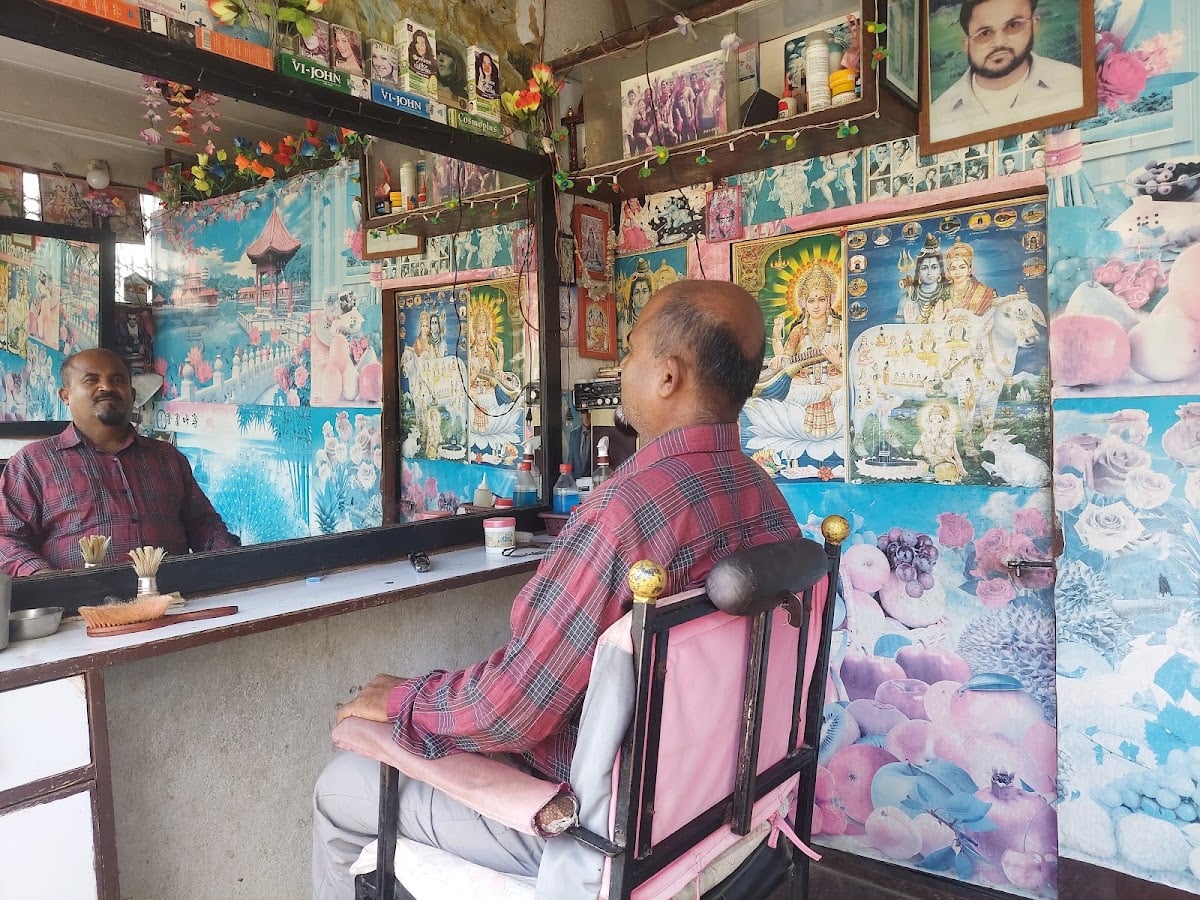 Jayram Thakur Salon — photo by Prabin Singh