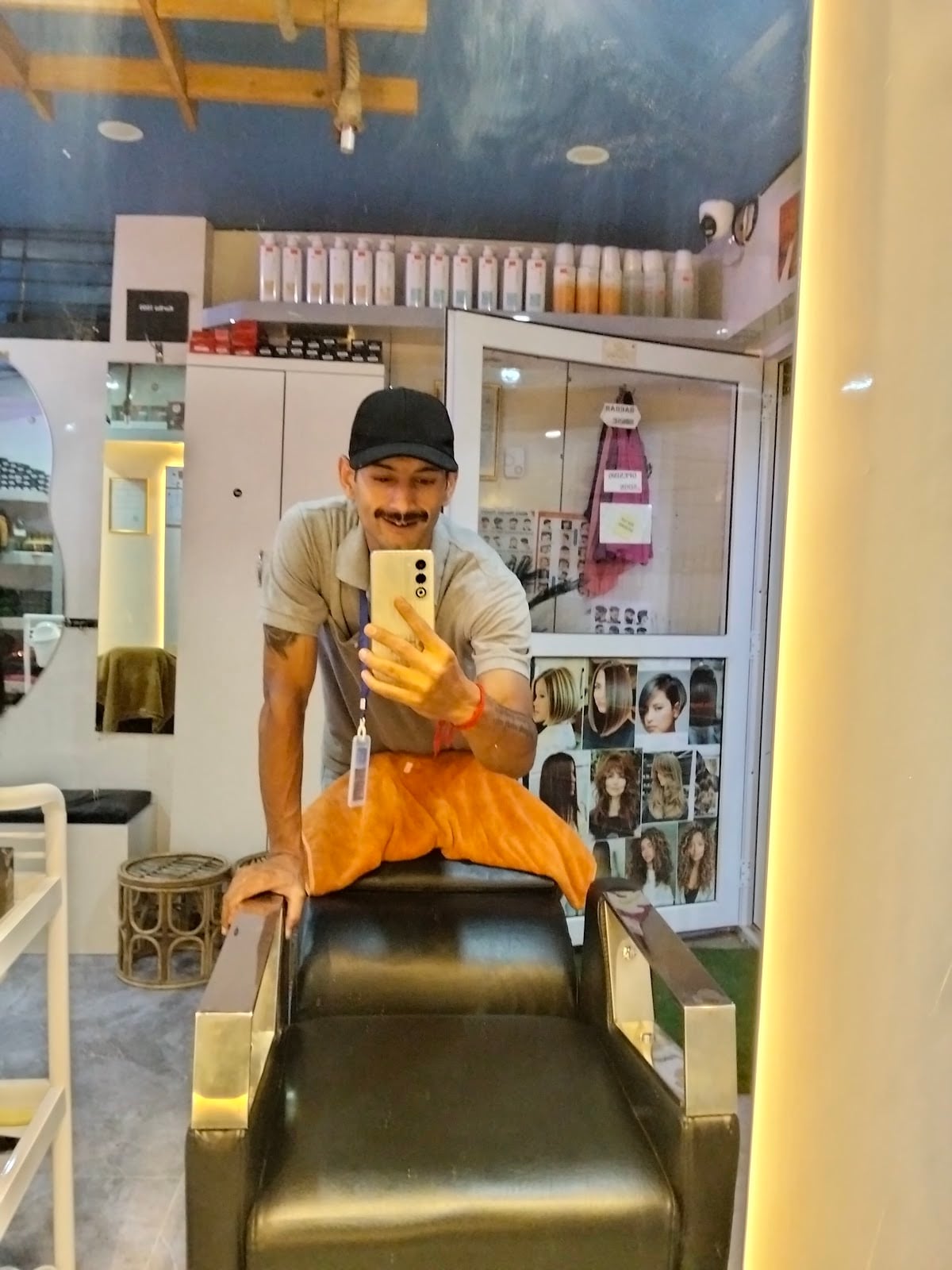 Jsaarunisexsalon — photo by Jsaarunisexsalon
