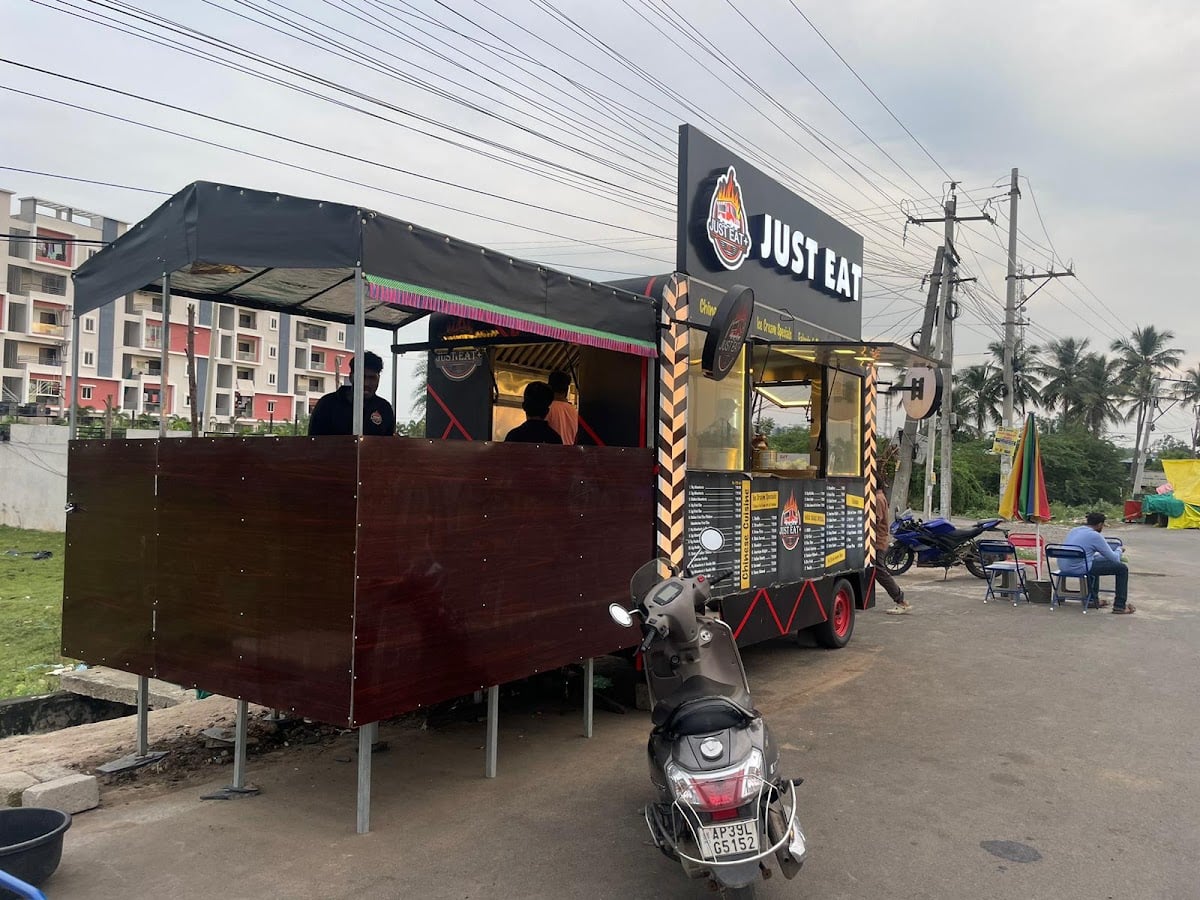 Just eat — photo by local koti