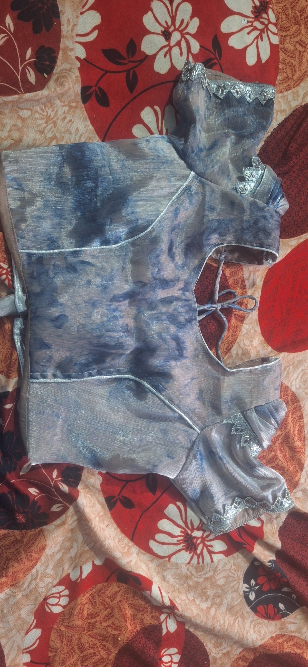 Khamreen ladies fashion — photo by Khamreen ladies fashion