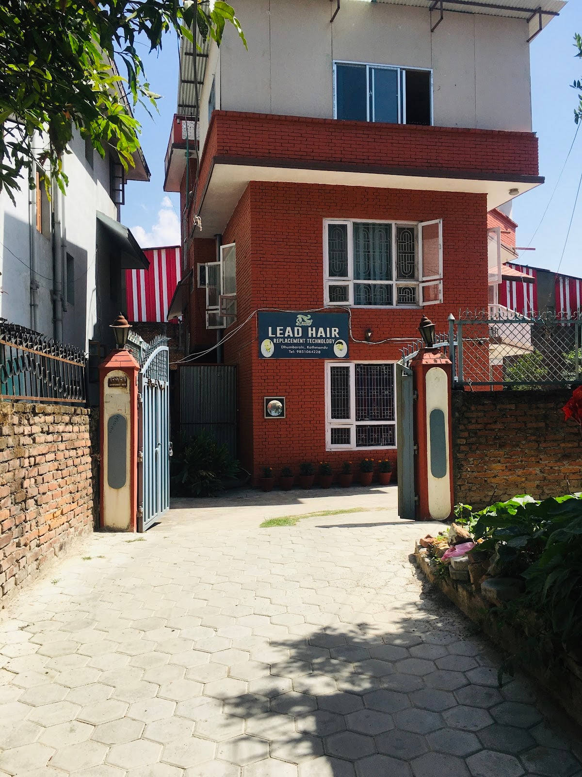 Lead Hair Replacement — photo by Sujjan Shrestha