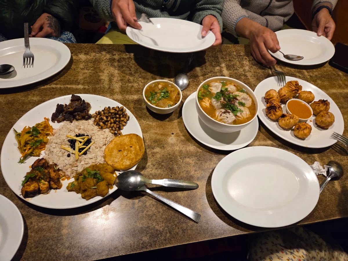 Lohsha Ghasha Restaurant — photo by Sean Kang