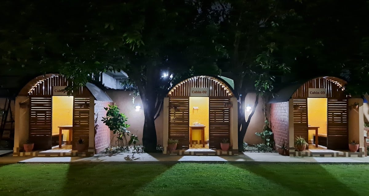 London House Resort — photo by London House Resort